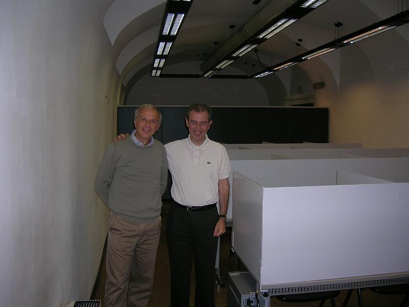 DSCN0715.JPG - Mittone and Tamborini in the new lab